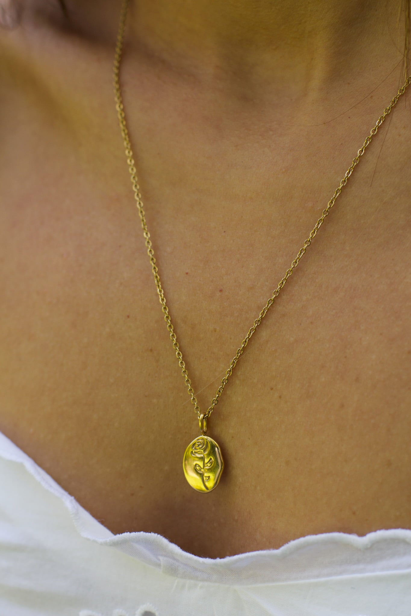 Rose Necklace